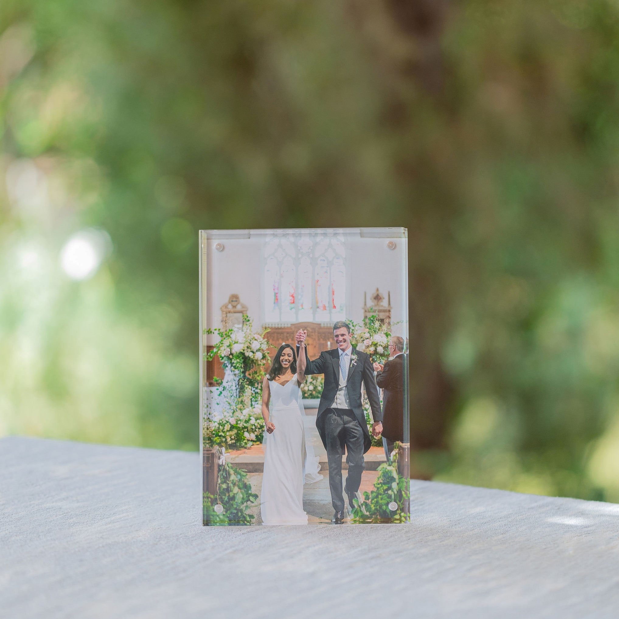 Magnetic Wedding Album  Wedding album, Wedding, Decor